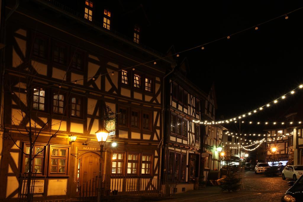 Hotel Im Hochzeitshaus Schotten Exteriör bild