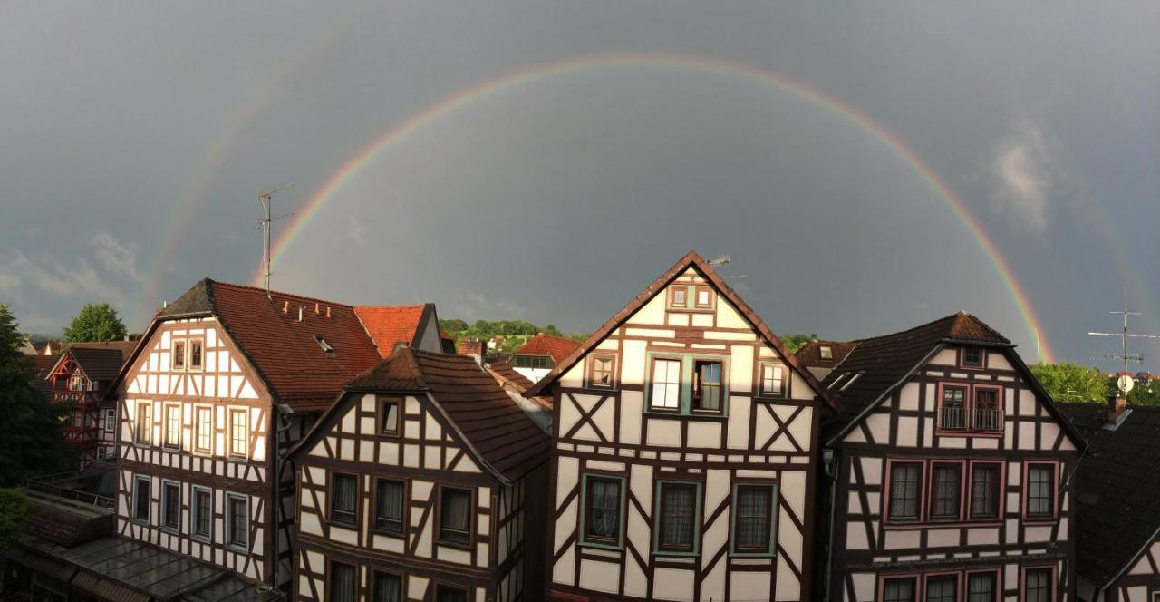 Hotel Im Hochzeitshaus Schotten Exteriör bild